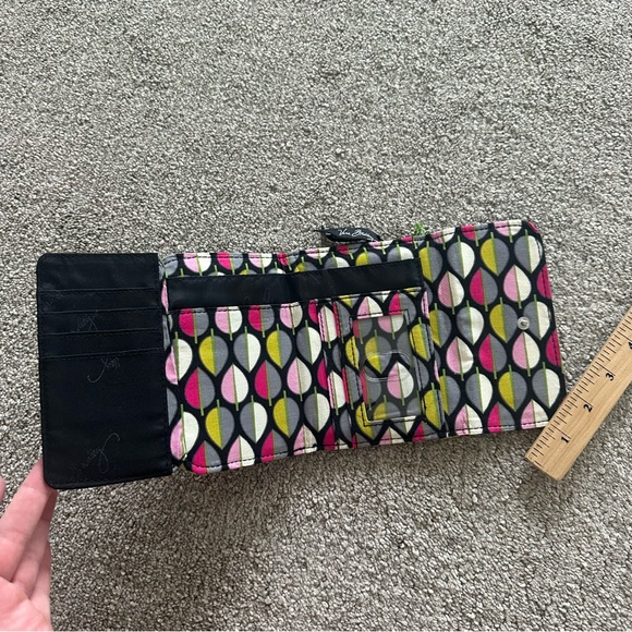 NWT Vera‎ Bradley Euro Wallet in Moon Blooms Retired Pattern Black Pink Floral - Picture 3 of 5